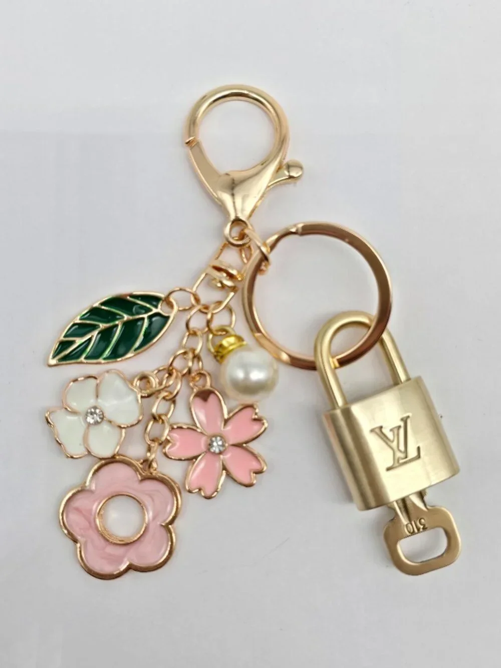 Authentic Louis Vuitton Gold Padlock 🔒 Key Set w/ Unbranded Flower Bag Charm